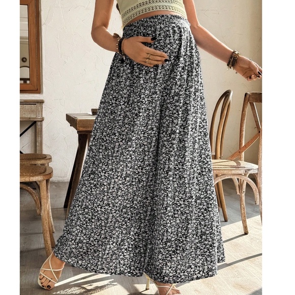 Boho Floral Print Stretchy High Waisted Wide Leg Pants - Picture 1 of 7